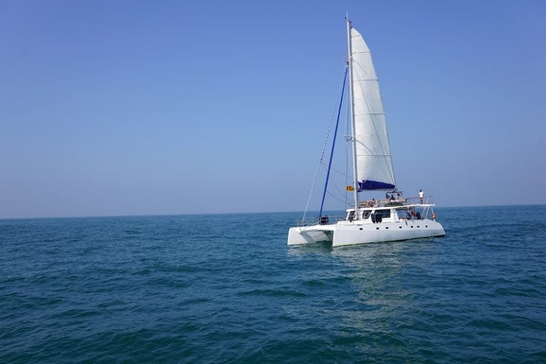 sailing in sri lanka