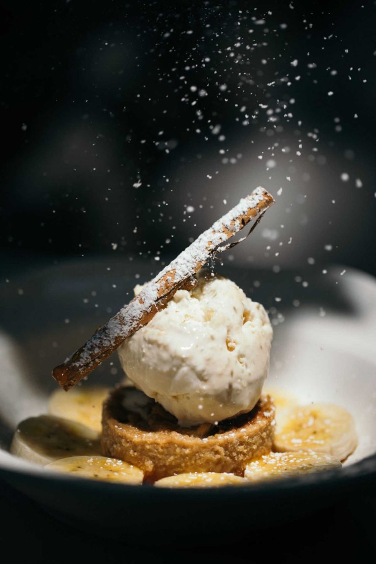 boutique dining restaurant in colombo at the maniumpathy hotel